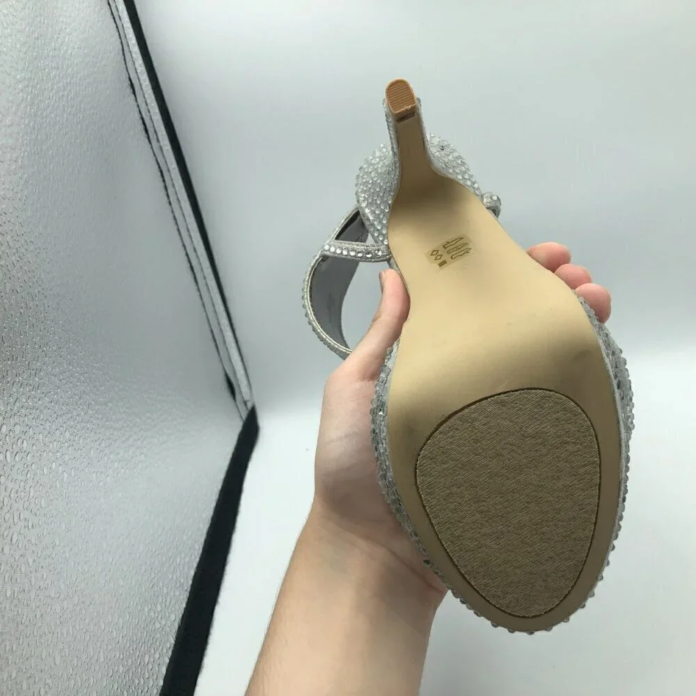 Steve Madden size steve